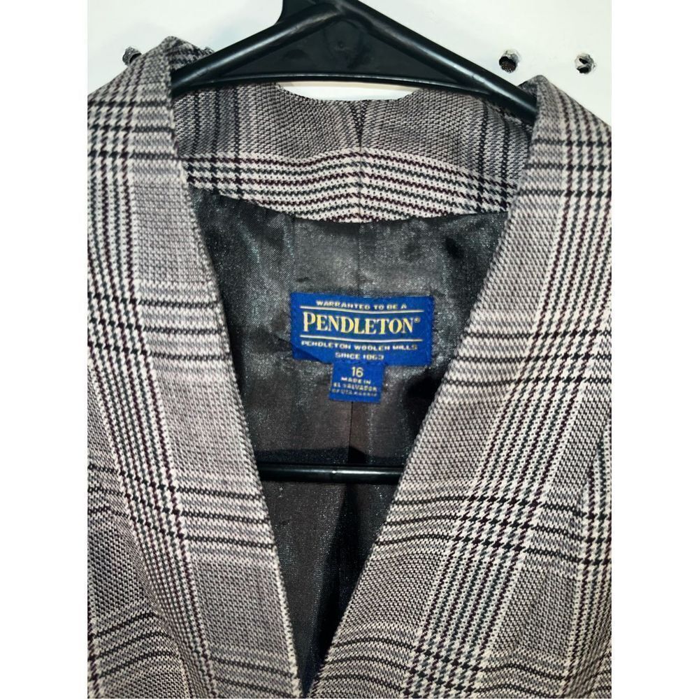 ￼ Pendleton blazer - Picture 6 of 6